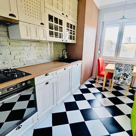 Apartment Vracar Hideaway With Private Garage *