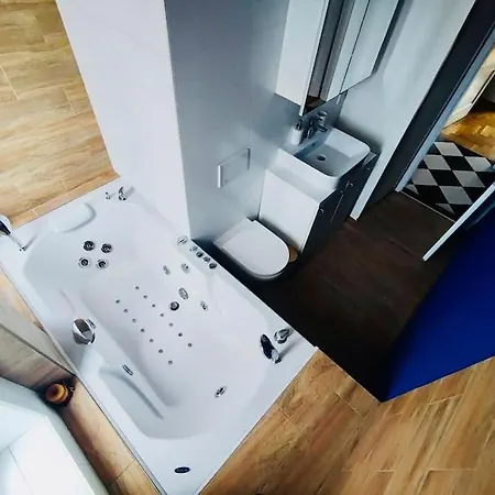 Vracar Hideaway With Private Garage * Belgrado